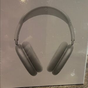 Over-Ear Wireless Headphones in Charcoal Gray